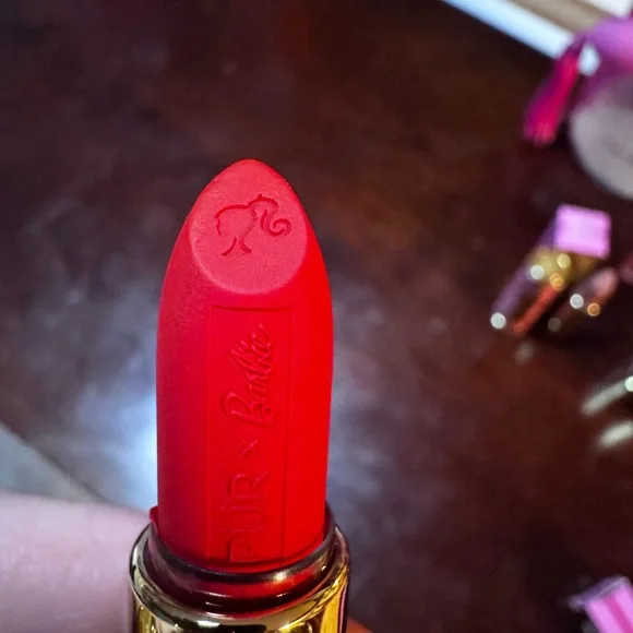Pur Barbie Makeup Collection - Pink and Red Shades - Picture 6 of 12